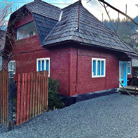 Casa Fantana - La Poalele Muntilor -50 De Metri De Partia Olimpica Villa Statiunea Buitenkant foto