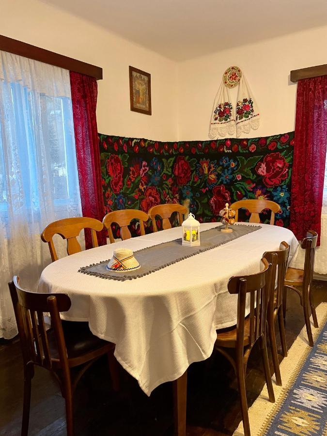 Casa Fantana - La Poalele Muntilor -50 De Metri De Partia Olimpica Villa Statiunea Buitenkant foto